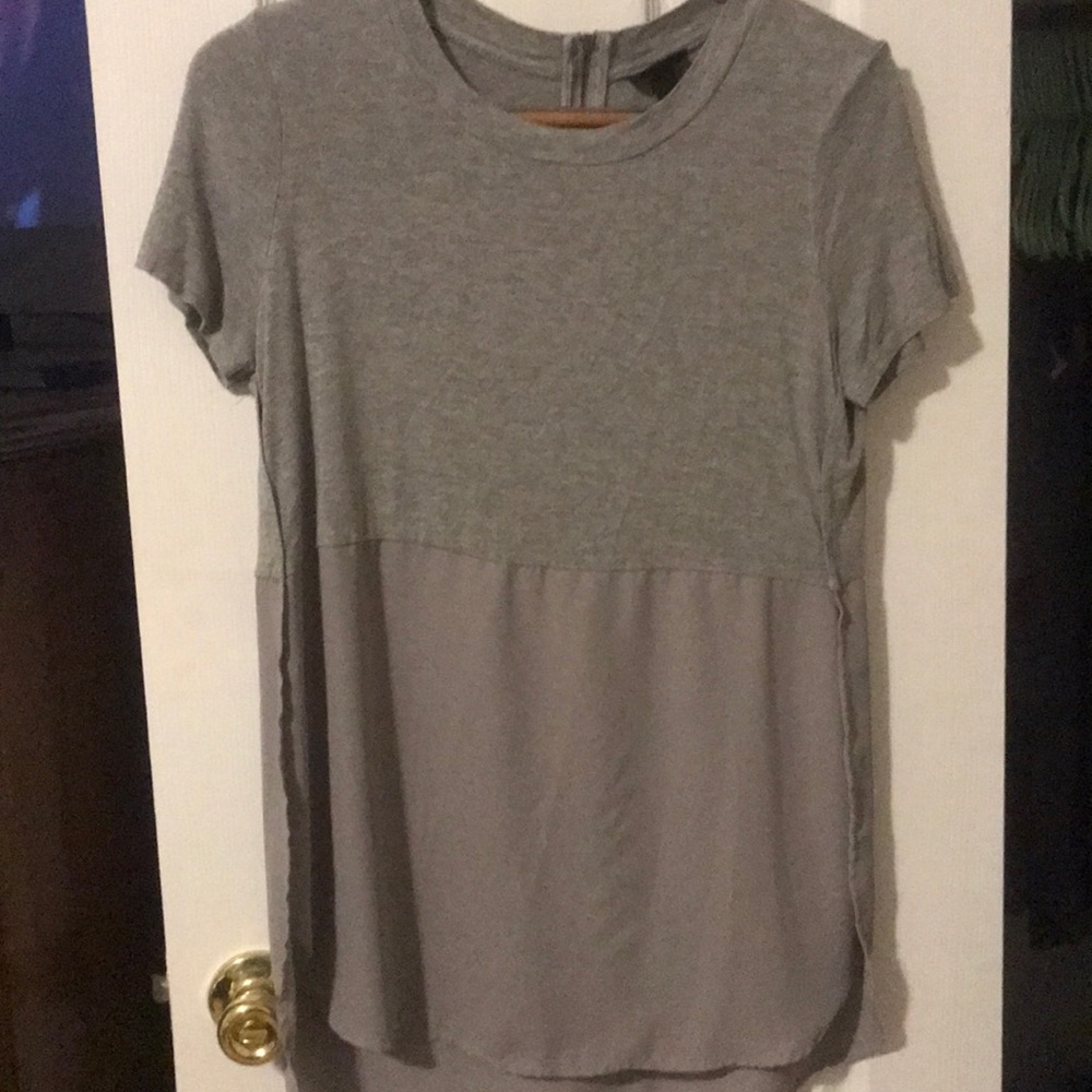 Women’s shirt